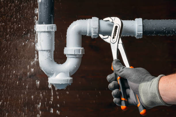 Professional Drain Cleaning technician working in Blue River, KY